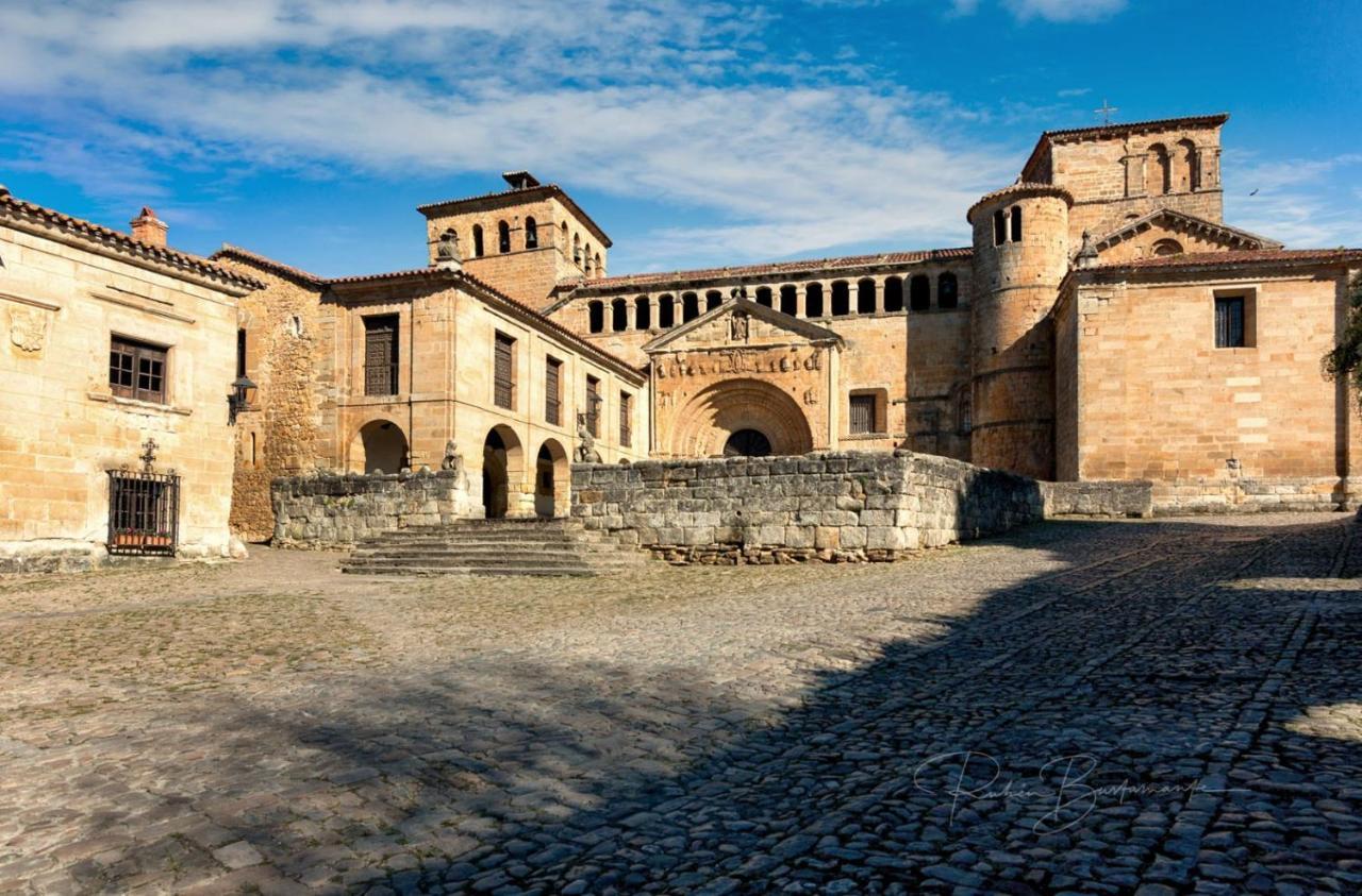 Hosteria Miguel Angel Hotel Santillana del Mar Buitenkant foto